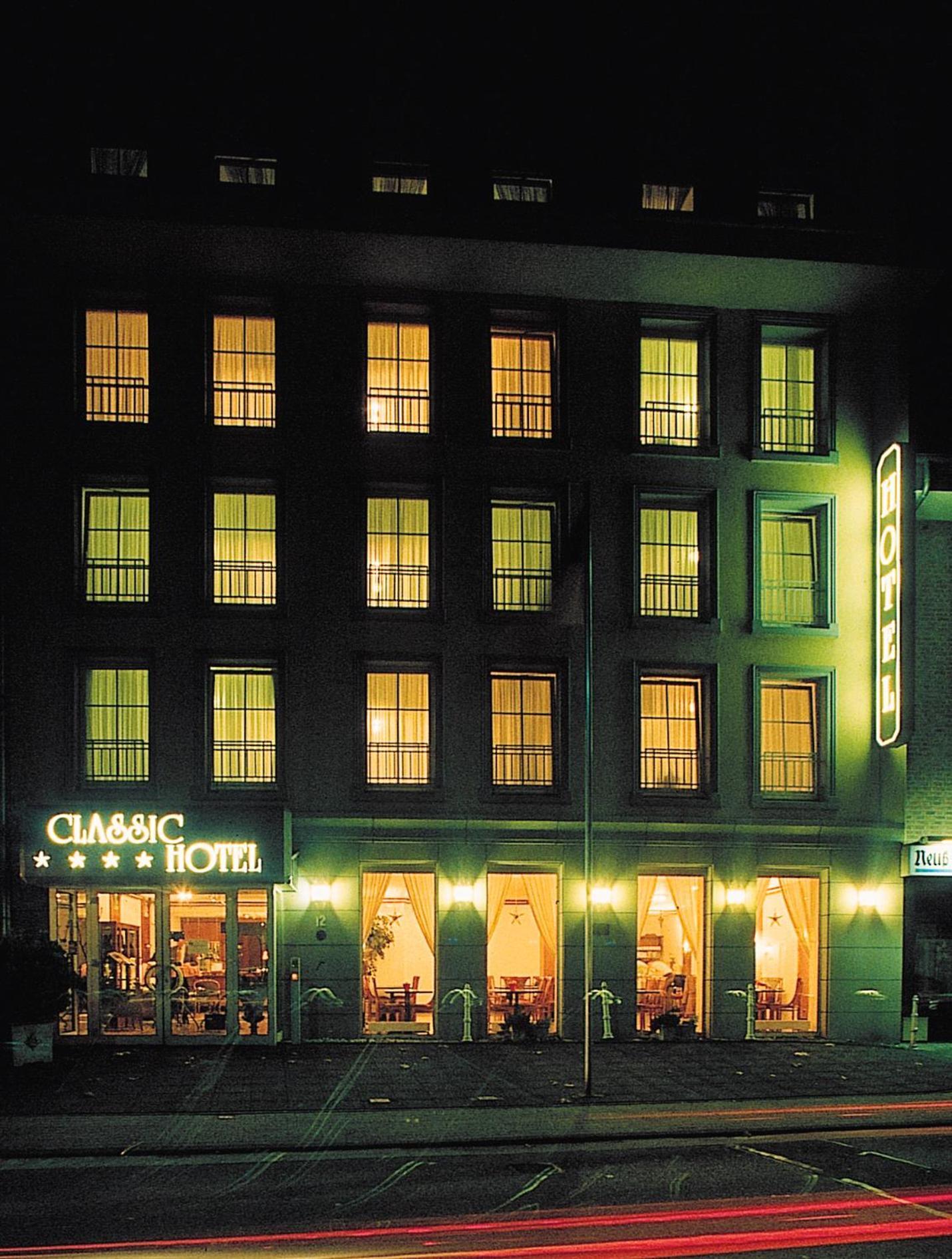 Classic Hotel Карст Екстер'єр фото