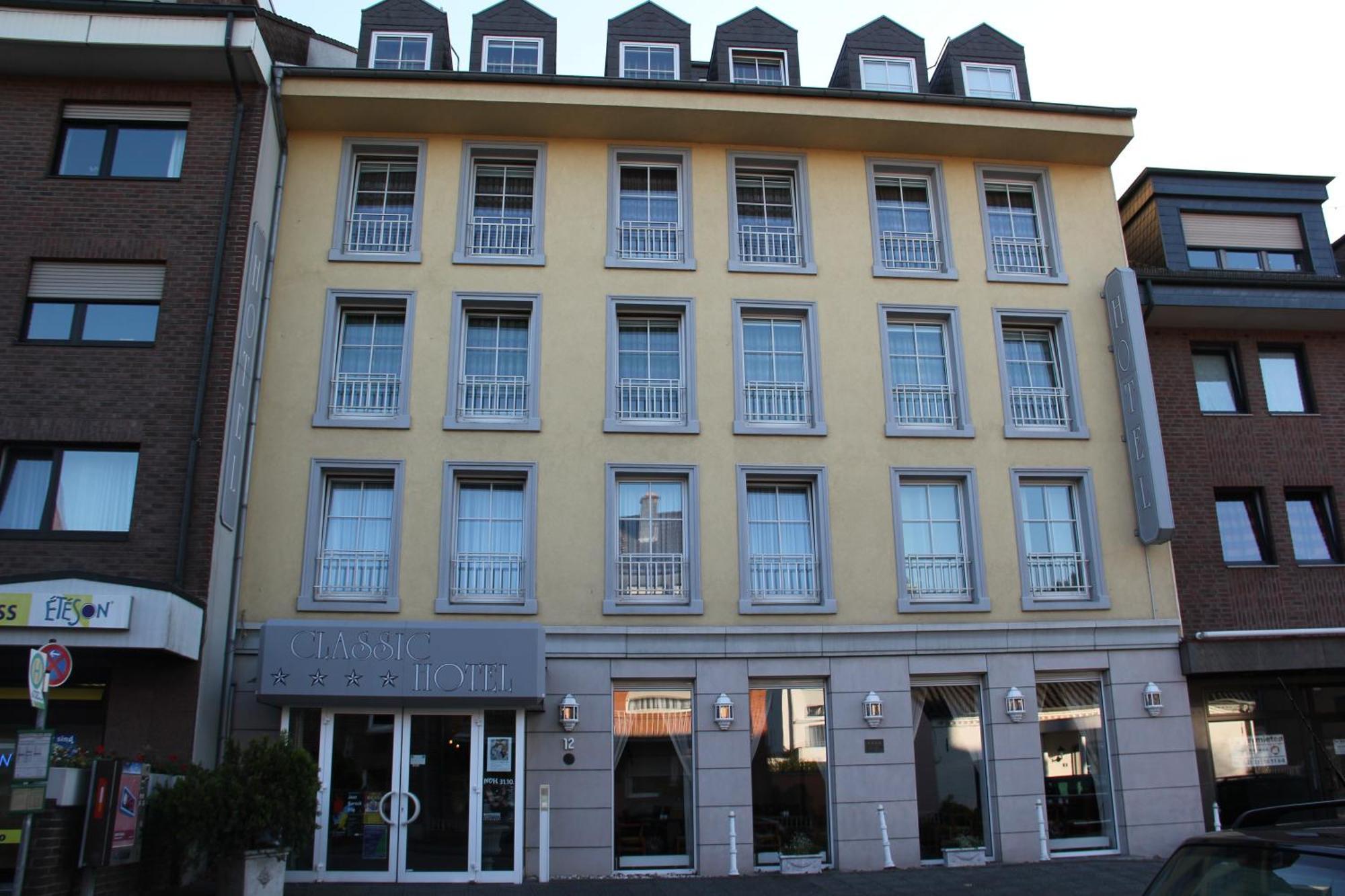 Classic Hotel Карст Екстер'єр фото